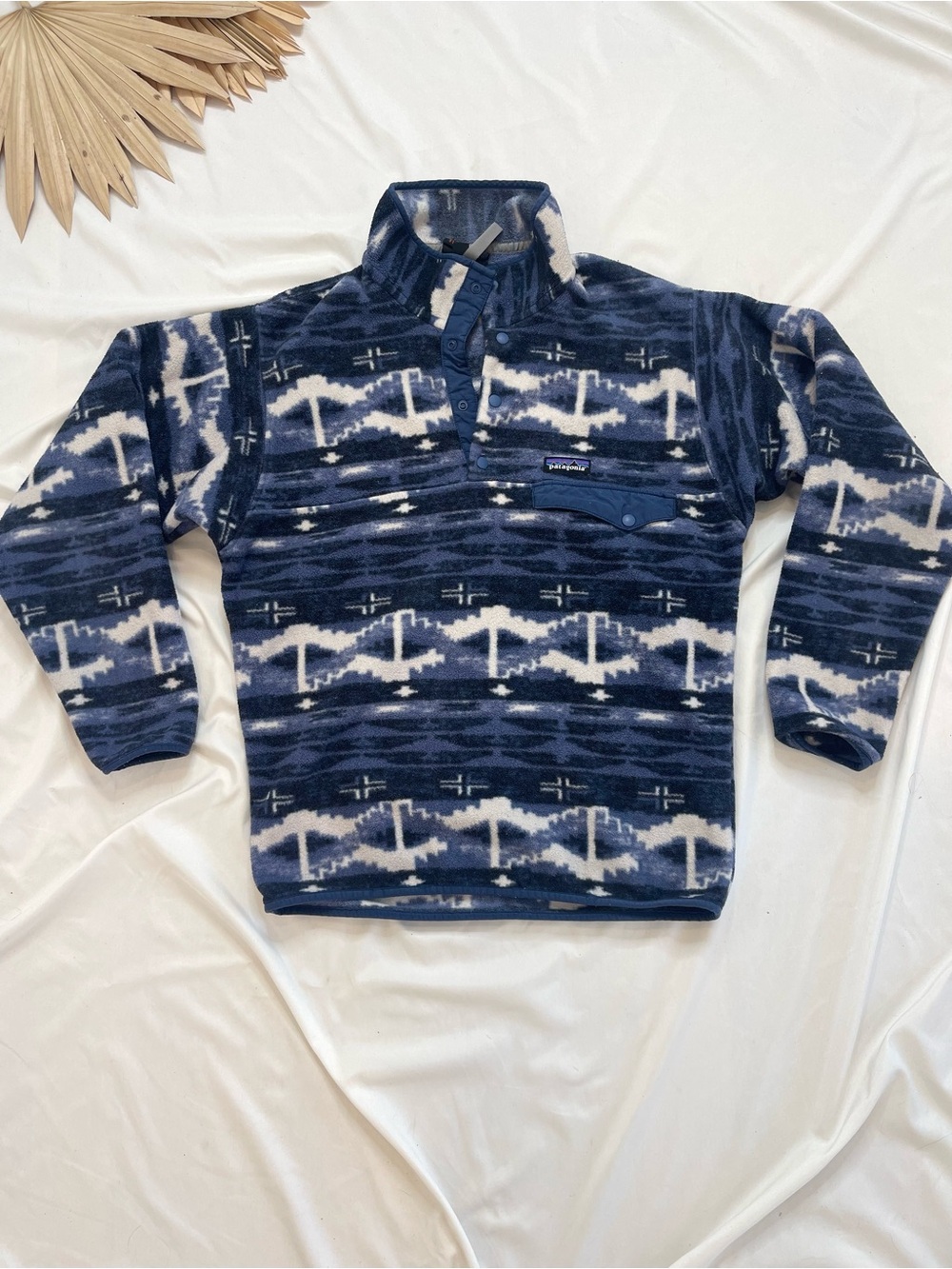 Patagonia Synchilla Fleece Shepard Knit Stone Blue Western Geometric Sweatshirt